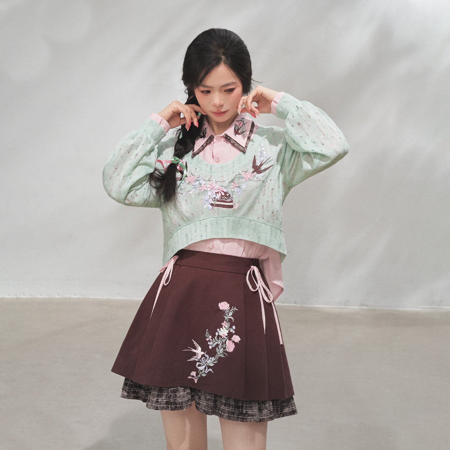 Hanfu Inspired Chinese Style Blouse & Retro Knit Mini Skirt Set 春日巴斯克