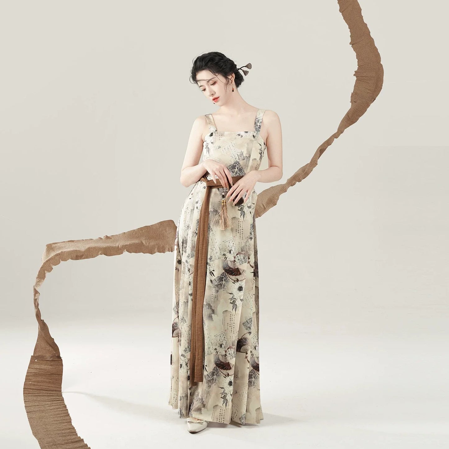 Song Dynasty Modern Hanfu - Old Book Ink 旧书墨染 (Preorder)