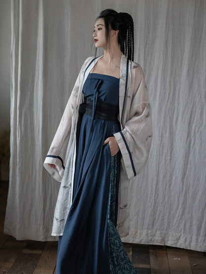 Song Dynasty Modern Hanfu Long Jacket with Wide Leg Pants - Observing Mist 观雾 (Preorder)