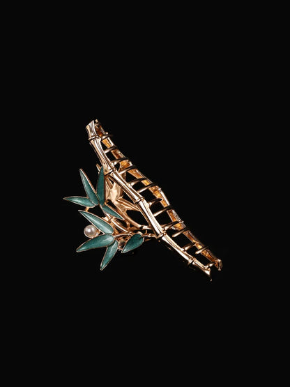 Hair Claw: Bamboo Yin