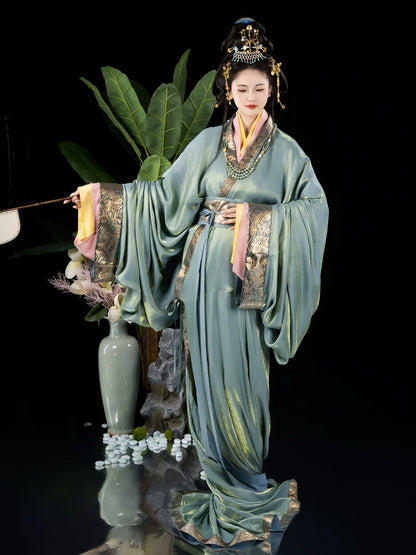 Li Ji - Warring States and Han Dynasty Straight Hem Robe