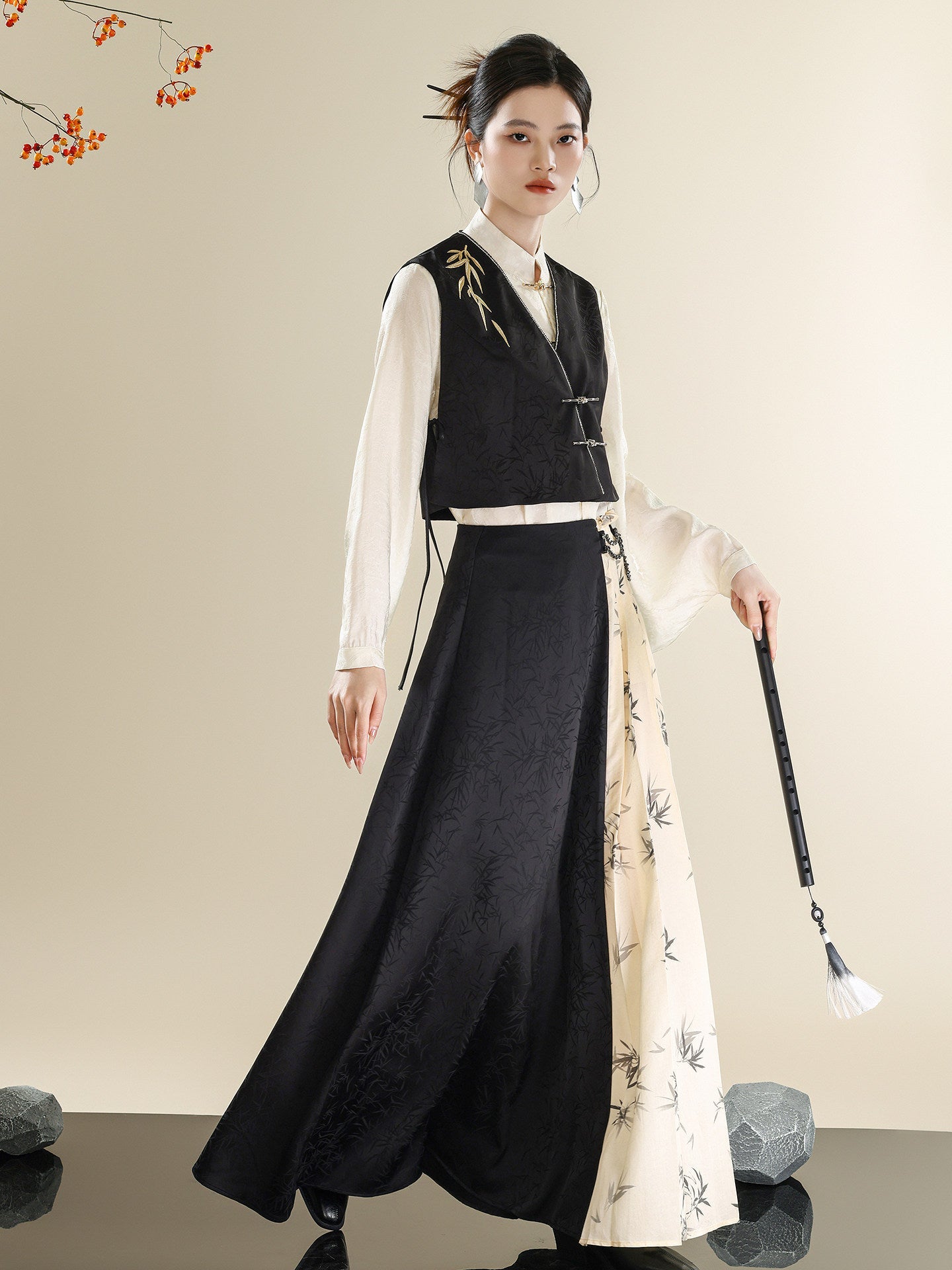 Ink Bamboo Embroidered New Chinese Style Vest & Contrast Long Skirt Set