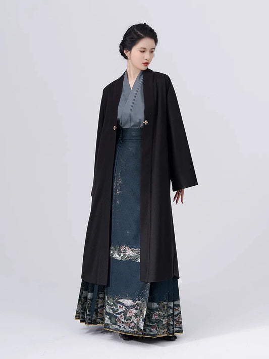 Drunk Star Lotus Chinese Blouse & Mamian Skirt Outfit - modern Ming-inspired hanfu, detail view