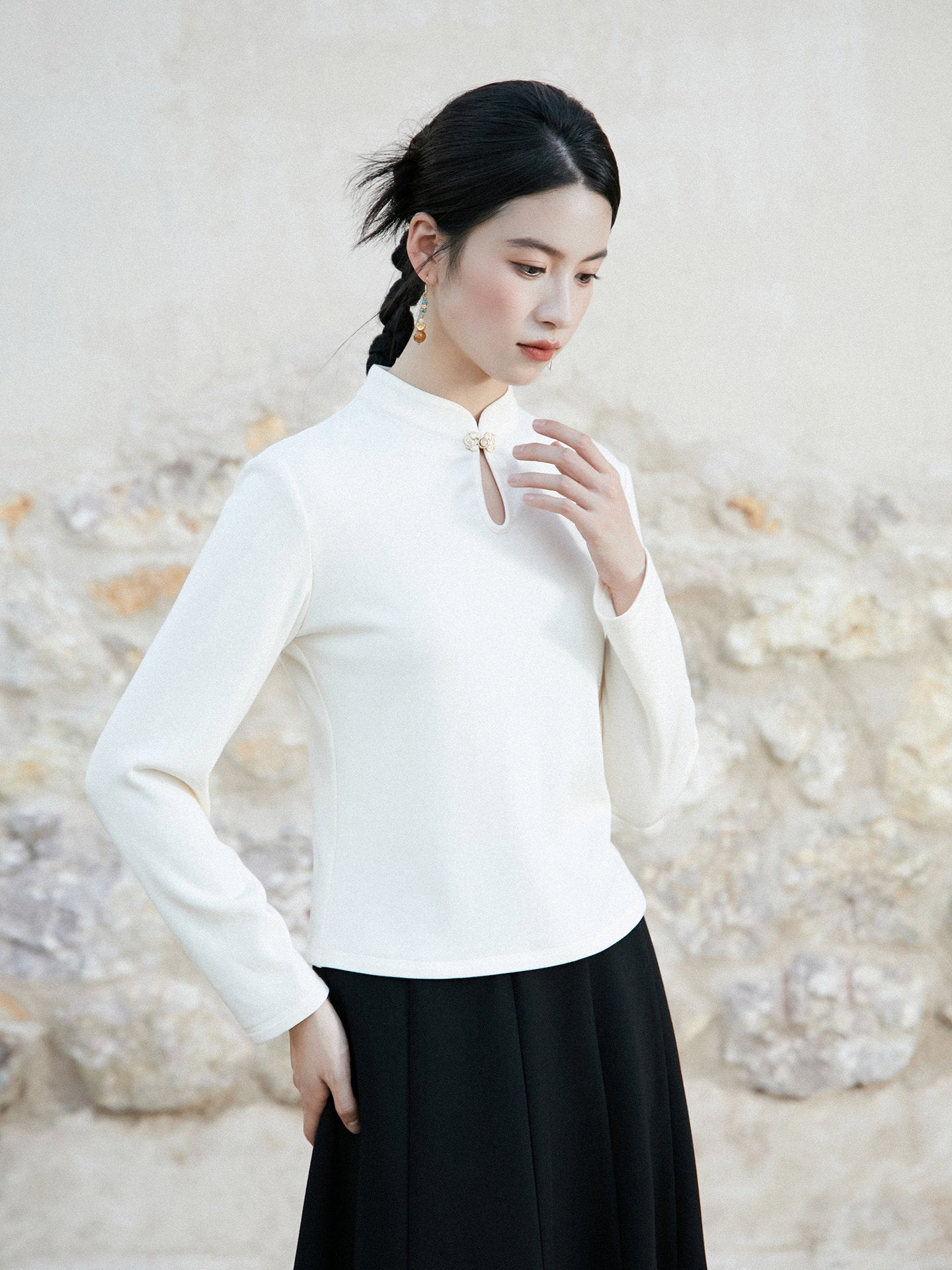 New Chinese Style Knitted Top in White - Wind Bamboo