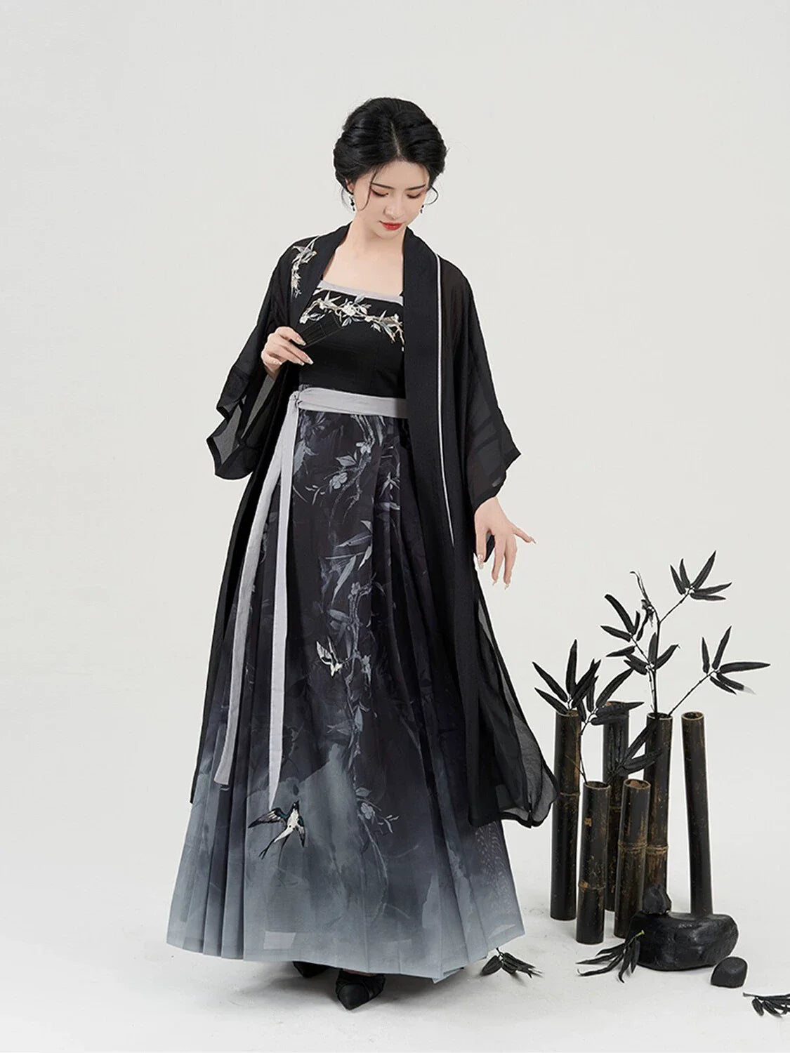 New Chinese Style Women Lightweight Cardigan & Modern Hanfu Dress - Swallow Returns 墨燕春归 (Preorder)