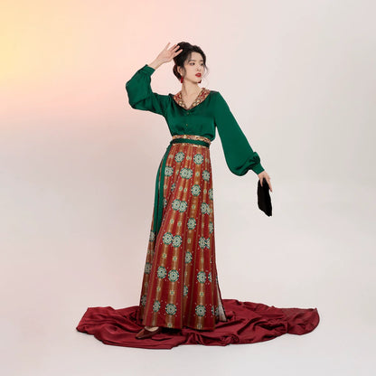 Tang Dynasty Modern Hanfu Set with Round Collar Top and Wrap Skirt - Yanhong 嫣红 (Preorder)