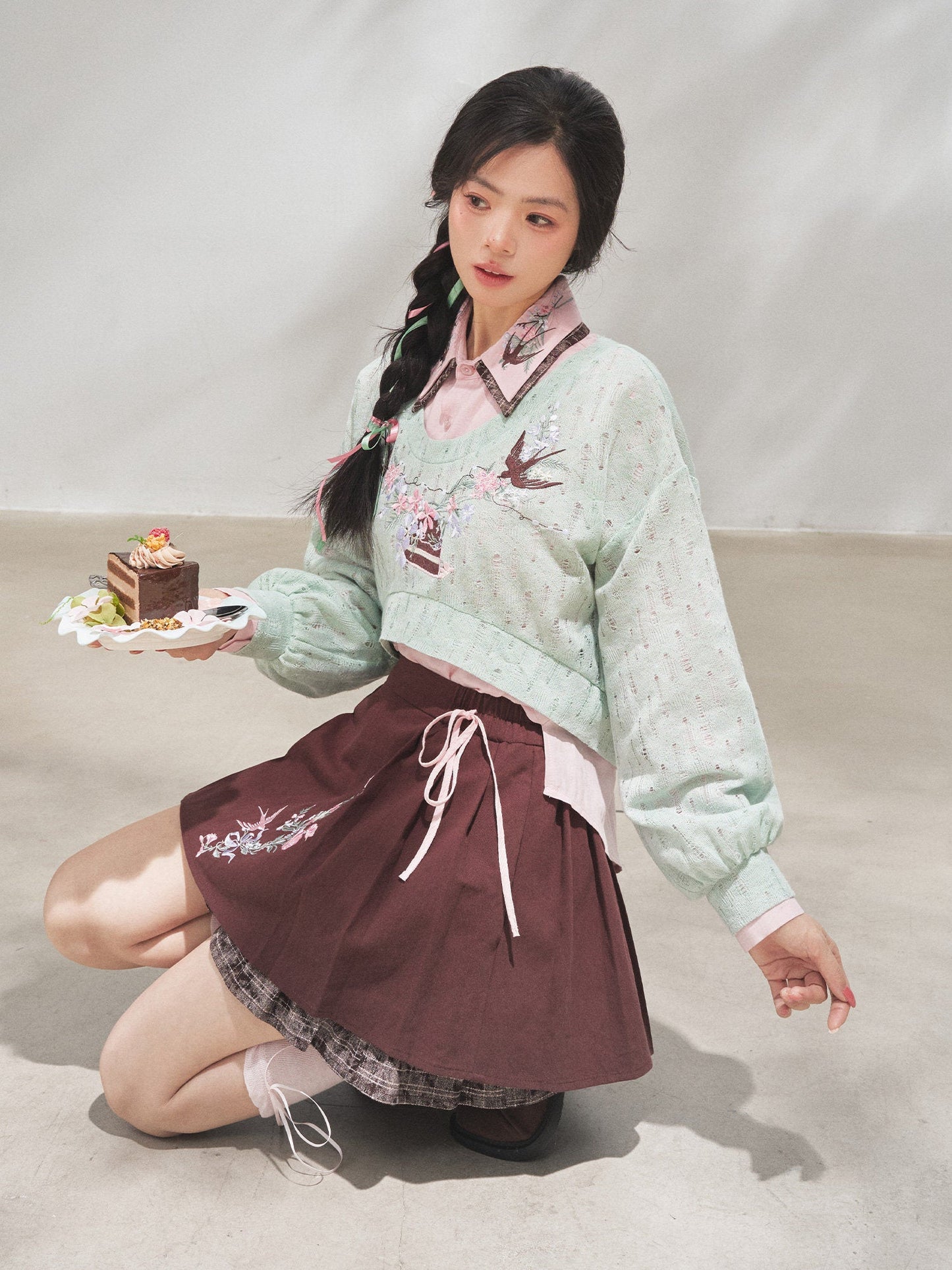 Hanfu Inspired Chinese Style Blouse & Retro Knit Mini Skirt Set 春日巴斯克