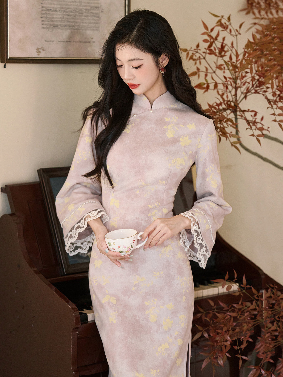 Long Sleeve Lace Trim Long Cheongsam | Clear Tea