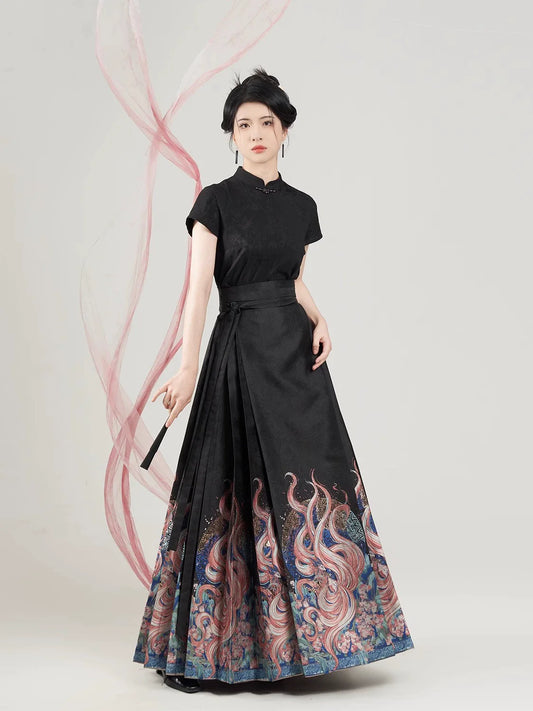 Nine Tails Chinese Blouse & Mamian Skirt Outfit - modern Ming-inspired hanfu, detail view