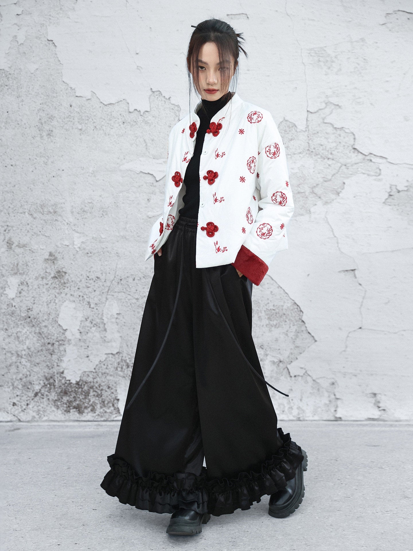 New Chinese Style Embroidered Padded Jacket