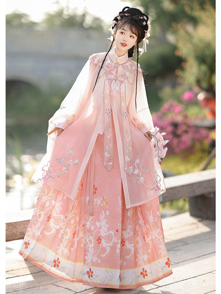 Ming Dynasty Hanfu Set with Cloud Collar & Mamian Skirt｜Sleepless Petal 花未眠