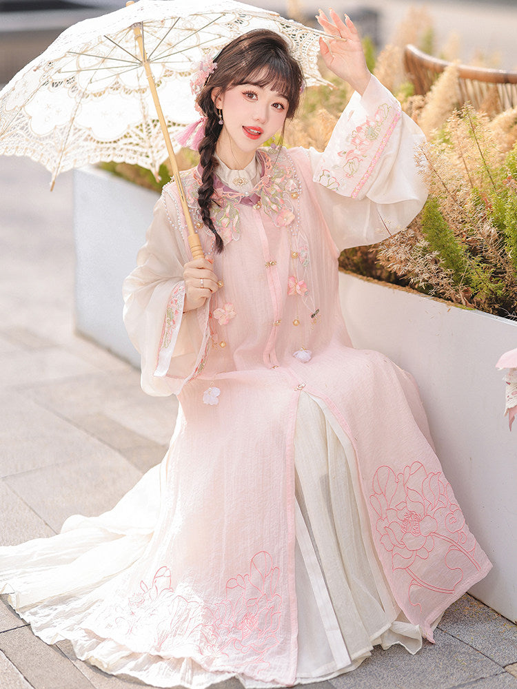 Ming Dynasty Modern Hanfu Floral Vest and Beige Robe - Moon on Lotus 荷上月
