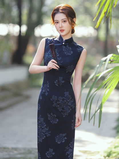 Sleeveless Floral Long Cheongsam | Midnight