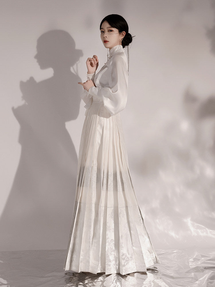 Ming Dynasty Modern Hanfu and Mamianqun - Chasing the Light 逐光