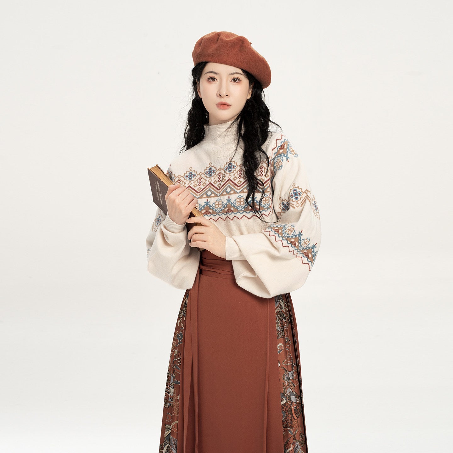 Dunhuang Museum Turtleneck Sweater and Mamianqun Hanfu Set - Pipa Music 琵琶乐 (Preorder)