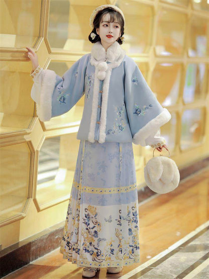 Ming Dynasty Embroidered Fleece Square Collar Jacket & Printed Mamian Skirt | Lanting 兰亭
