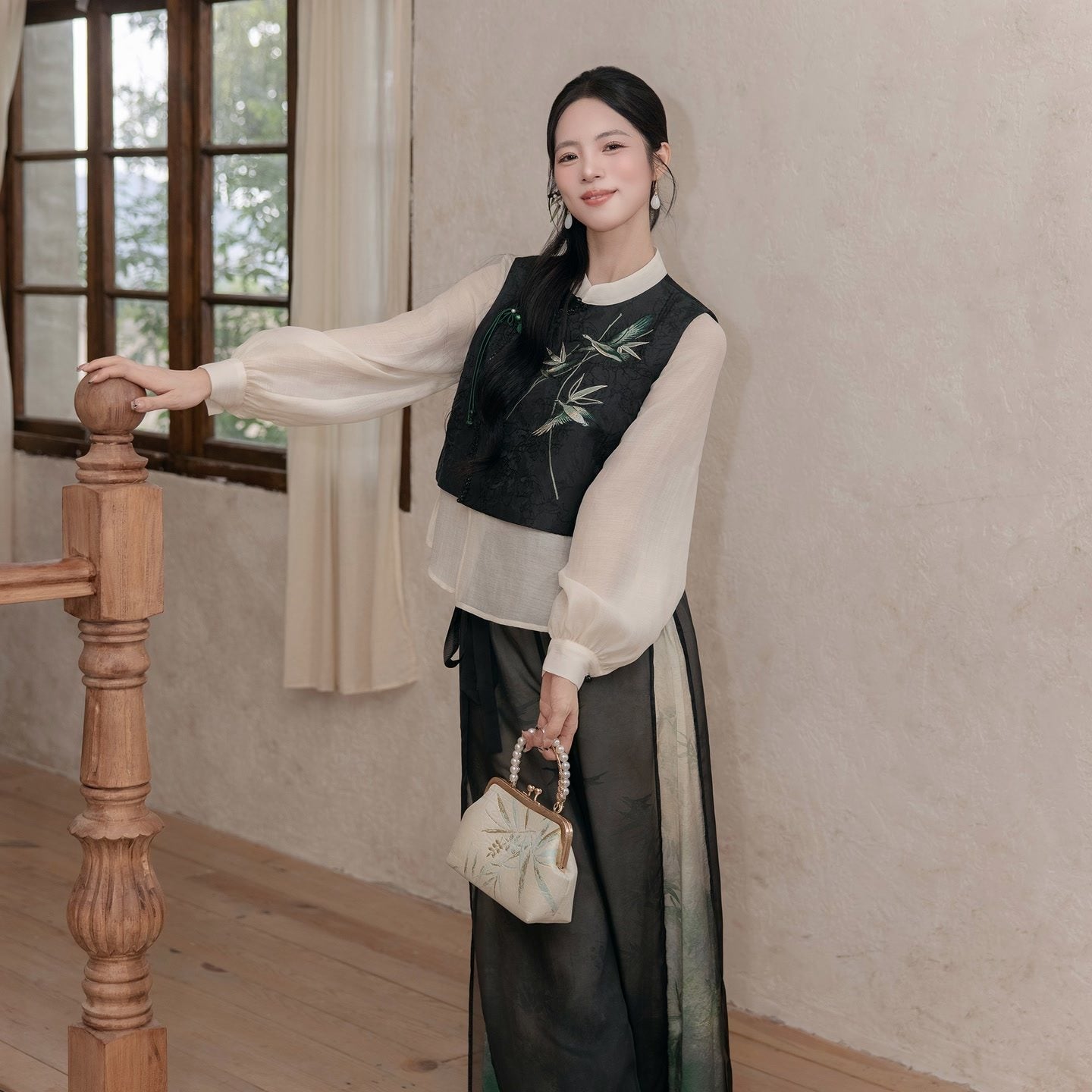New Chinese Style Blouse and Wide Leg Pants - Letters in the Sky 雁寄云书