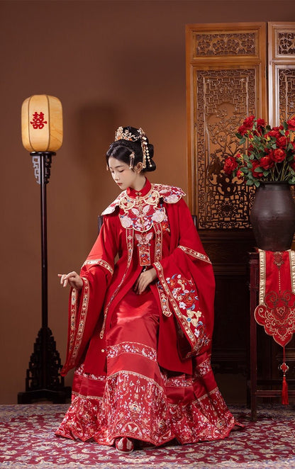 Ming Dynasty Floral Bridal Hanfu Set with Cloud Collar | Qixi 七夕