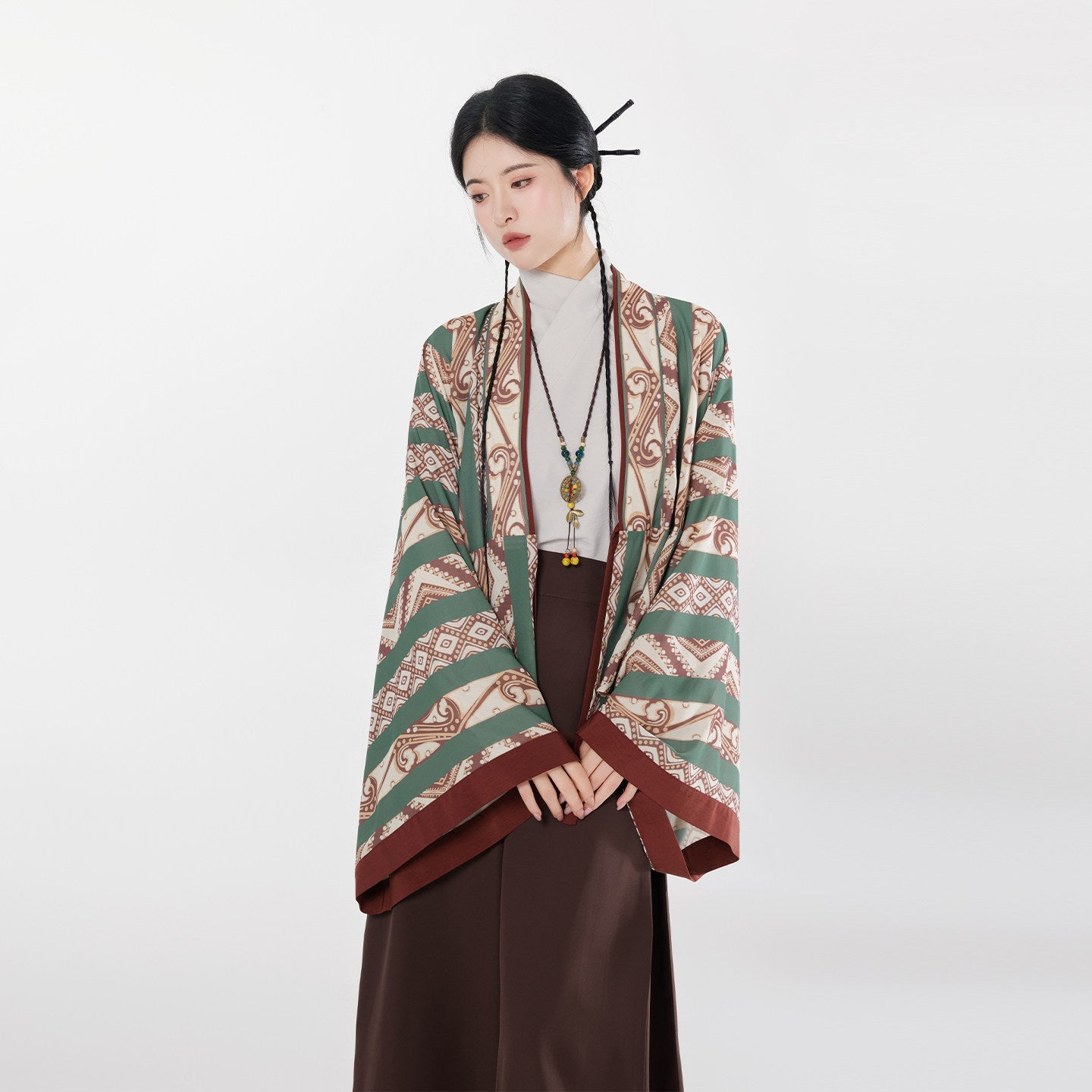 Wang Yun Shan | Modern Chinese Pleated Jacket and Wide Leg Pants Set