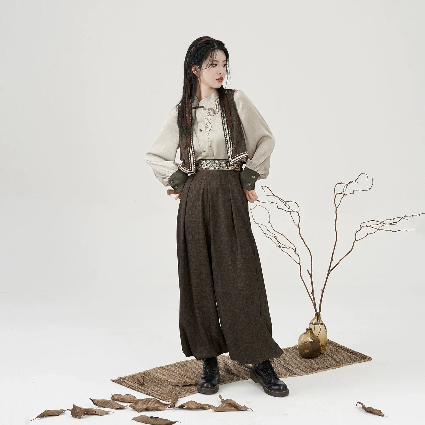 New Chinese Style Women Embroidered Vest, Inner Top & Lantern Pants - Poetry of the Wilderness 旷野之诗 (Preorder)