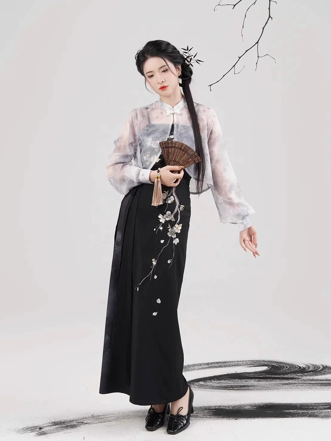 Song Dynasty Modern Hanfu Set with Spiral Skirt - Night Plum Window 暗梅窗夜 (Preorder)
