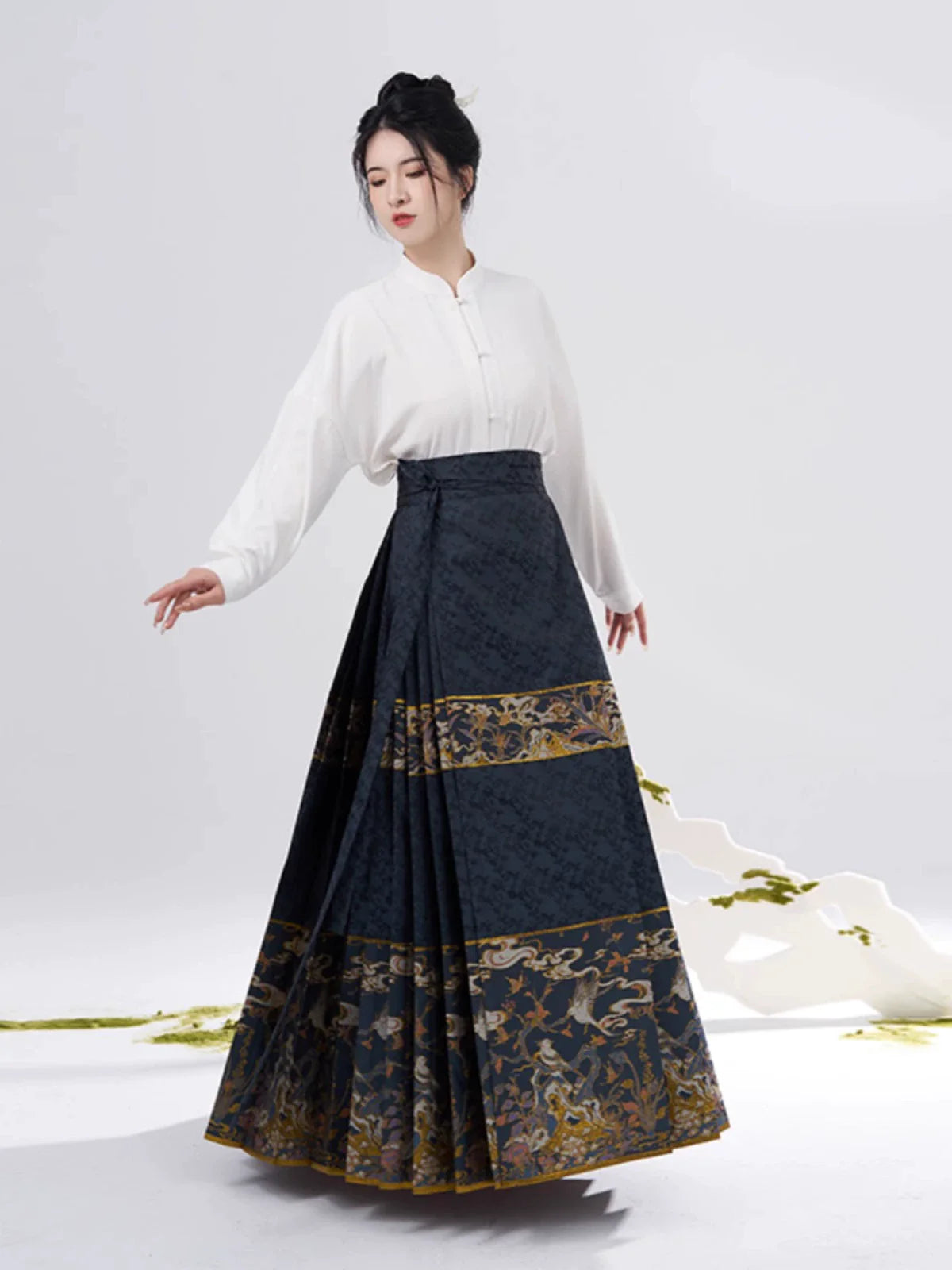 Ming Dynasty Modern Hanfu Mamianqun Outfit - Wulingsan 五苓散