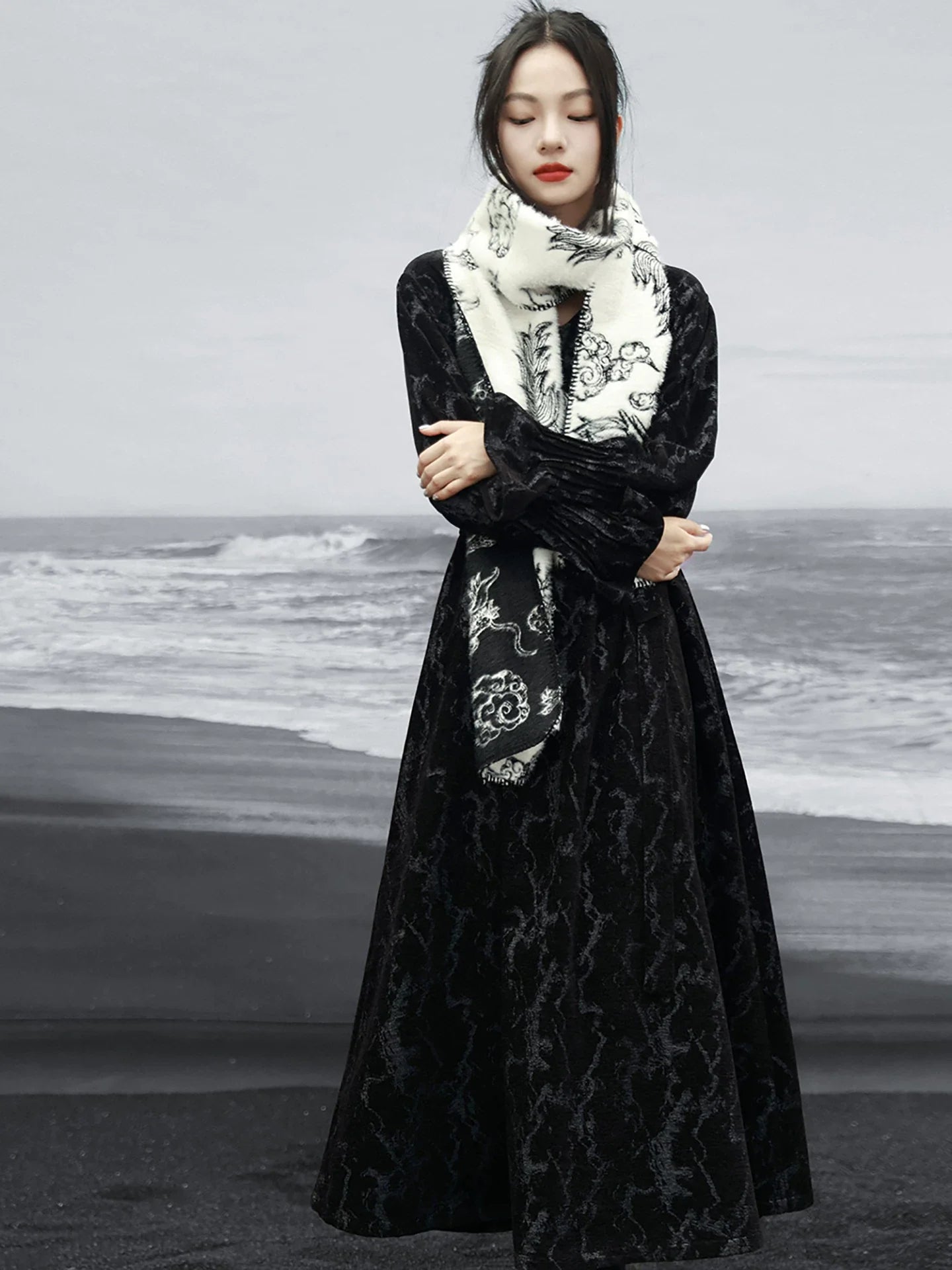 New Chinese Style Black Chenille Loose Long Dress