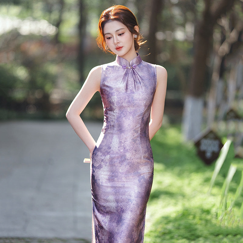 Sleeveless Violet Long Cheongsam | Resonate