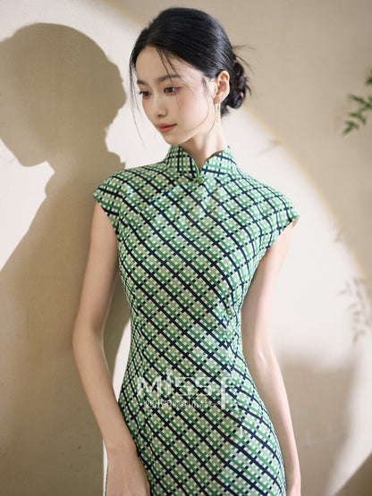 Short Sleeve Old Hong Kong Style Qipao | Jade