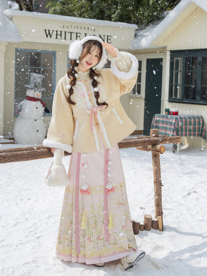 Ming Dynasty Hanfu Set with Fleece Jacket & Mamian Skirt | Warmth 暖暖