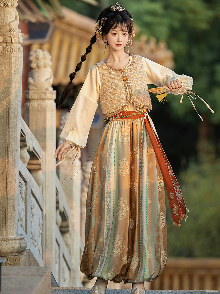 Yongyule 永遇乐 - Dunhuang Fairies Feitian Tang Dynasty Costume