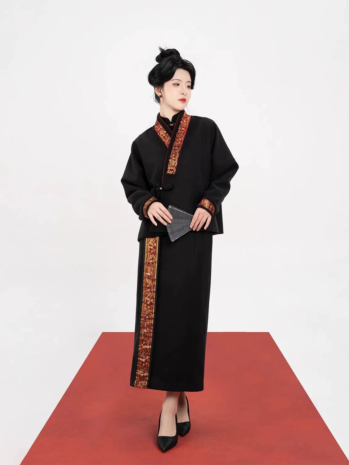 New Chinese Style Women Jacket & Dunhuang Scroll Motif Long Skirt - Tang Juanjuan 唐卷卷 (Preorder)