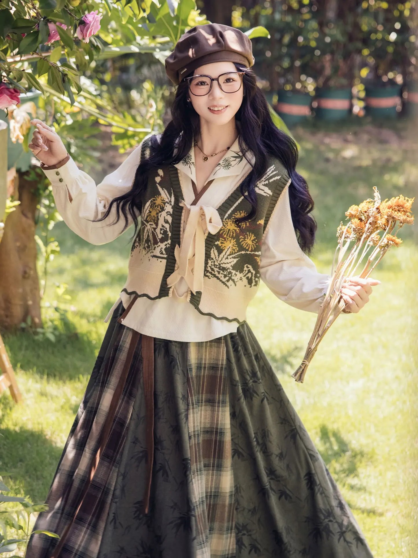 New Chinese Garden Style Knit Vest Top and Skirt - Suihan 岁寒三友