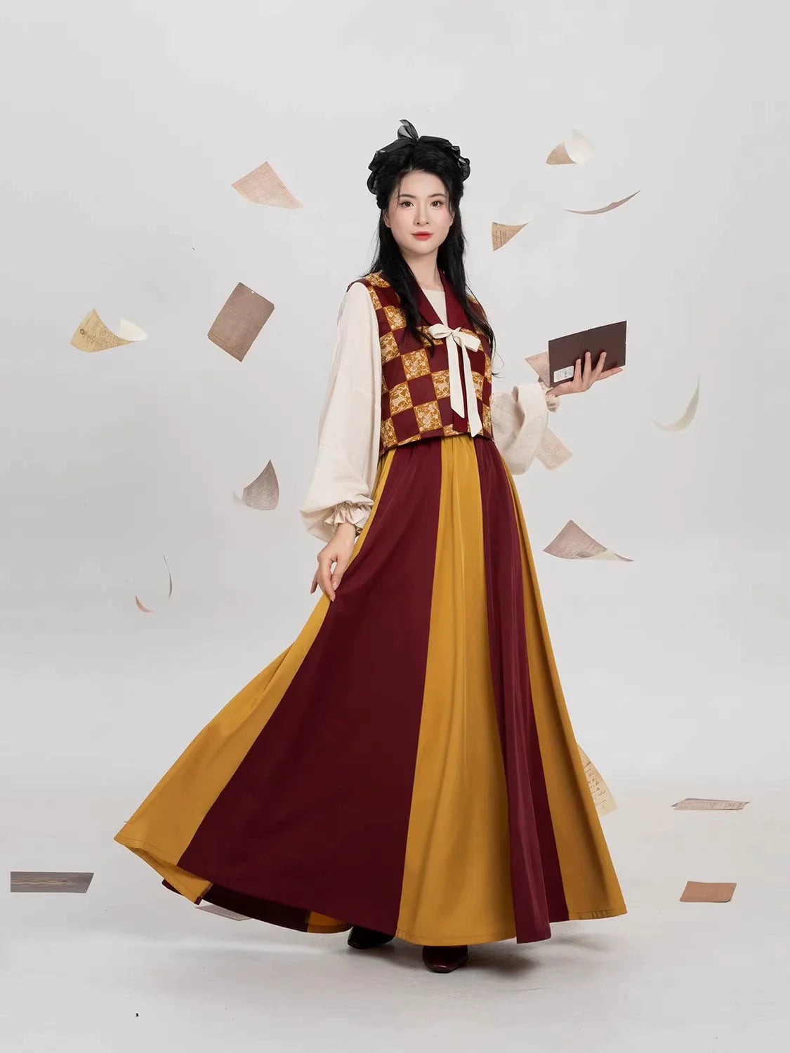 Tang Dynasty Modern Hanfu Set with Beizi Overlay & Flowing Eight-Panel Skirt - Xiachi 夏炽 (Preorder)