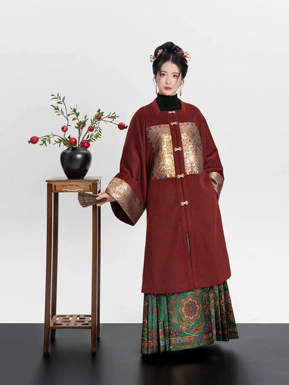 Ming Dynasty Traditional Hanfu Costume with Dunhuang Prints - Watching Fishes 观鱼知乐