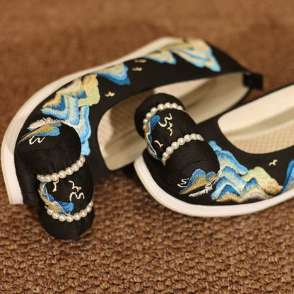 Riley - Embroidered Chinese Hanfu Bow Shoes