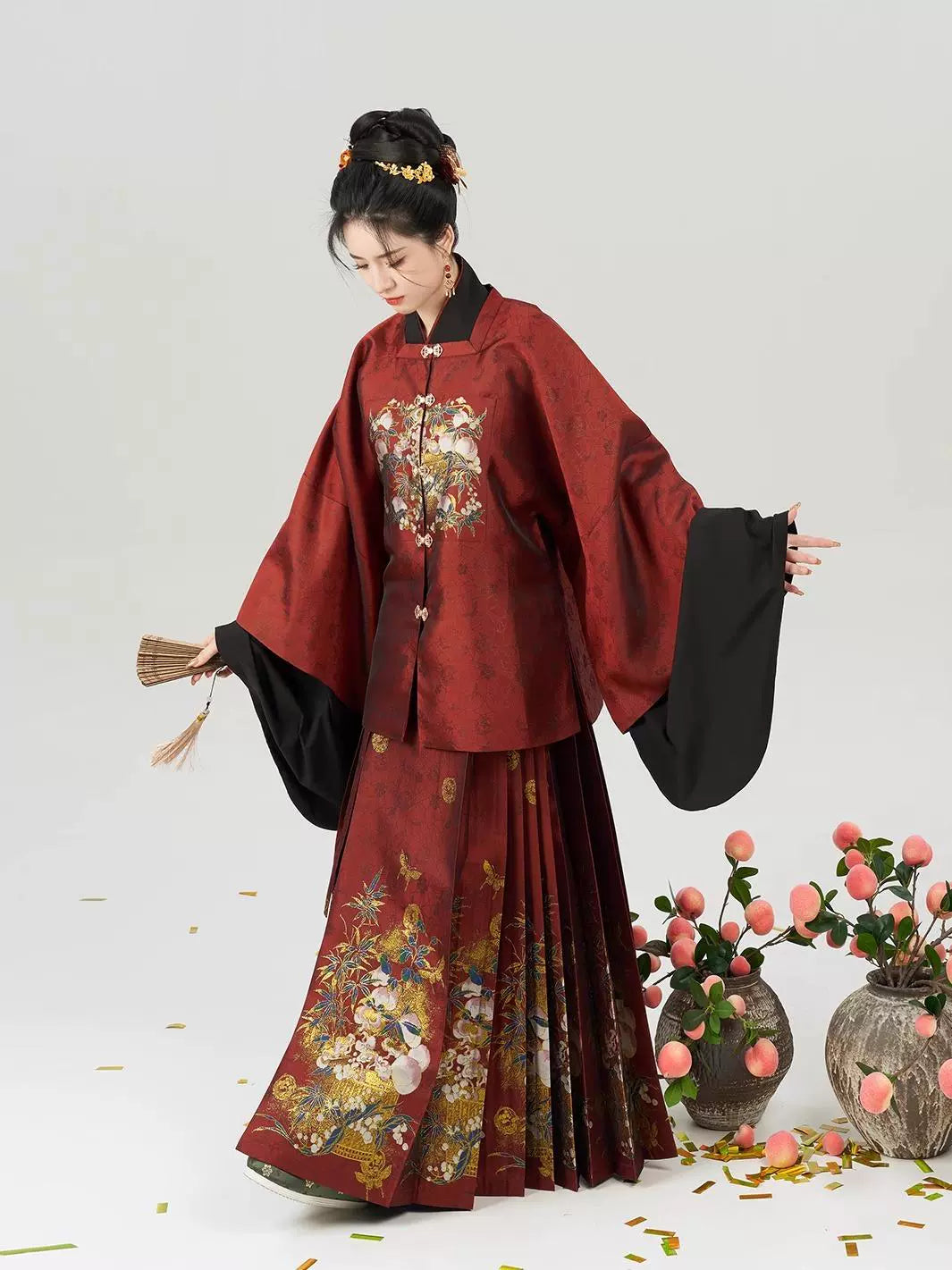 Ming Dynasty Modern Hanfu for Chinese New Year Festivals - Jade Peach Spirit 玉桃灵