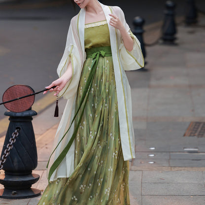 Green Wilds | Modern Song Dynasty Hanfu with Floral Pleated Skirt