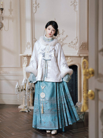 Ming Dynasty Hanfu Set with Jacket & Ocean Blue Mamian Skirt for Women | Zhaojun 昭君