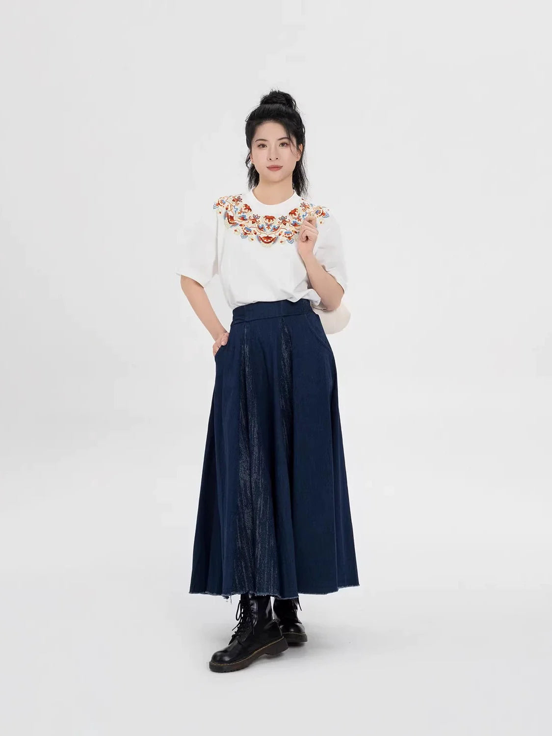 New Chinese Style Dunhuang Inspired Embroidered Cotton T-Shirt and Skirt Set - Huarongrong 花蓉蓉 (Preorder)