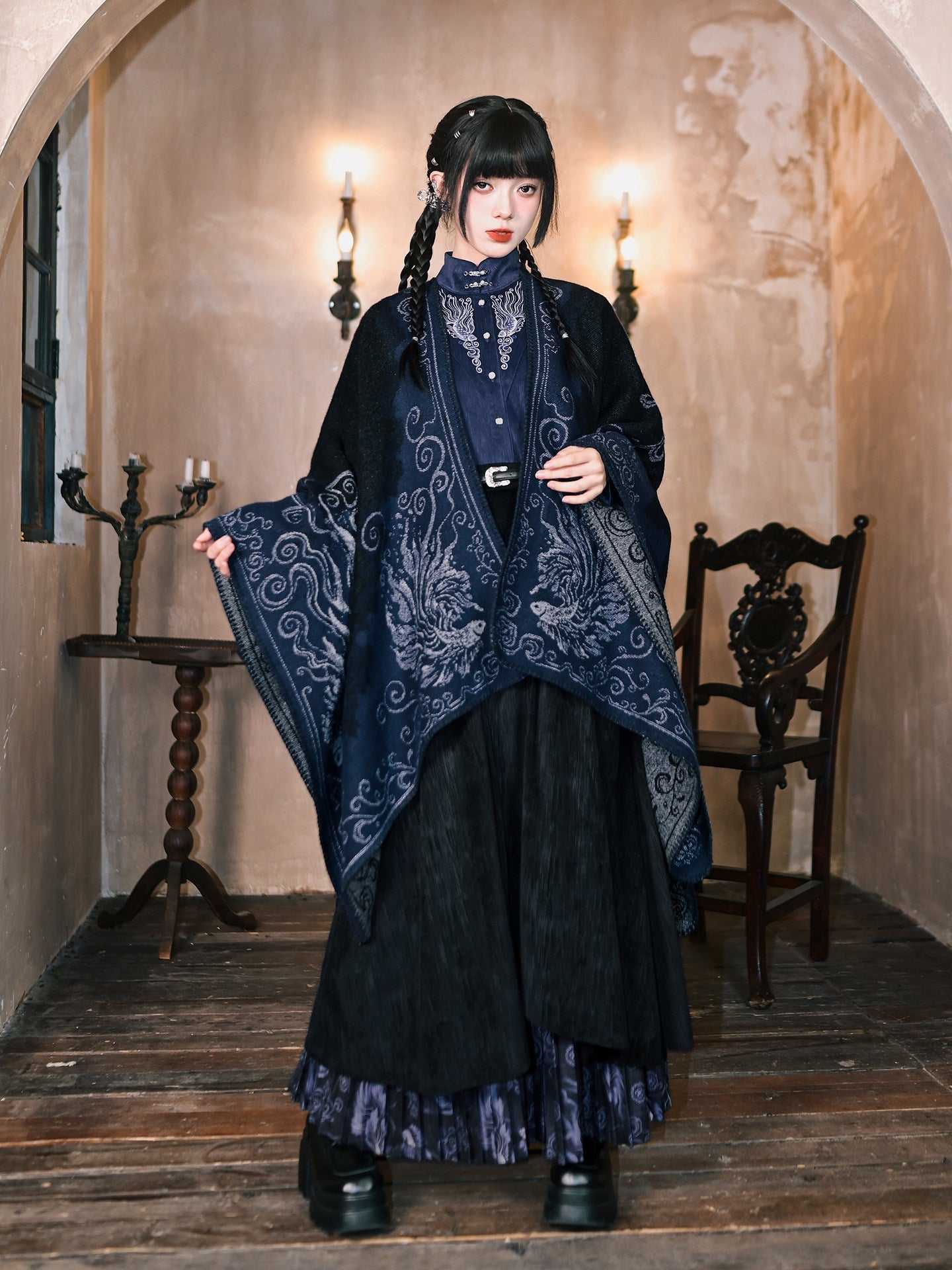 Ming Dynasty Modern Pipa Sleeve Top - Floating Light and Dream 浮光鳍梦