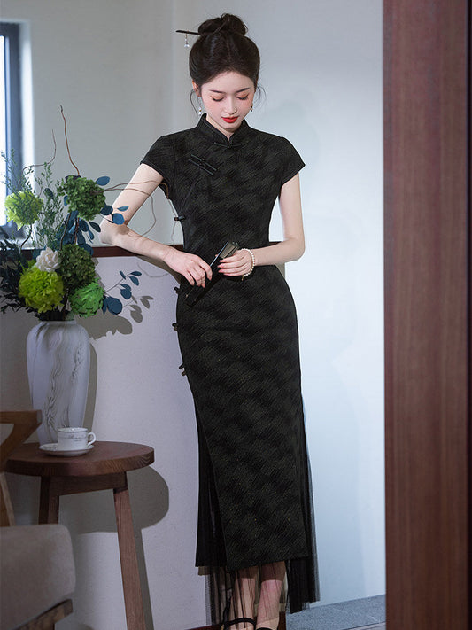 Short Sleeve Floral Long Cheongsam | Obsidian