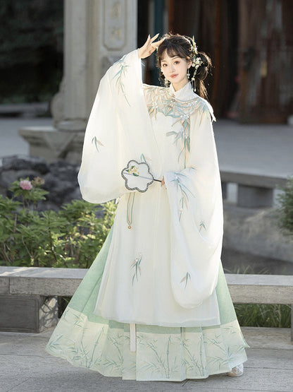 Ming Dynasty Bamboo Leaves Motif Cloud Collar & Mamian Skirt | Yujun 玉君