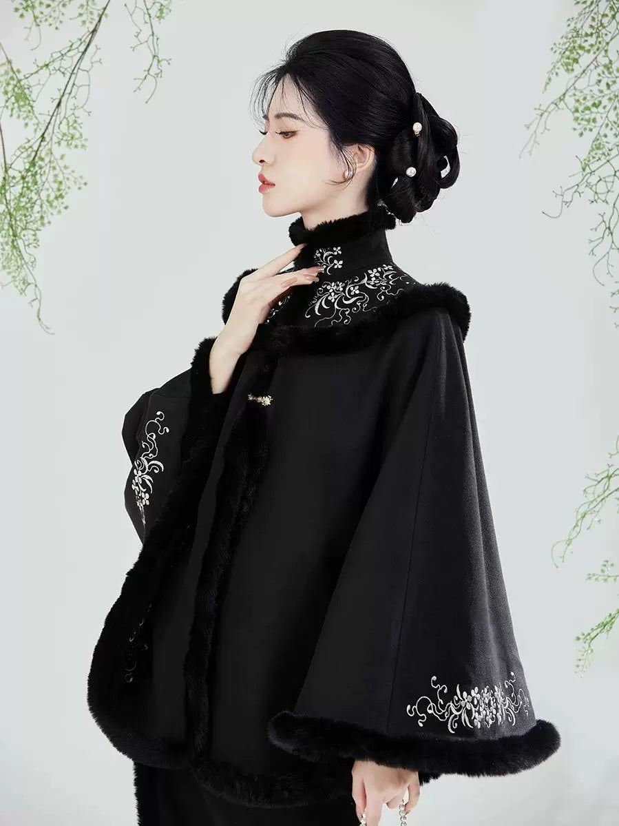 Song Dynasty Modern Hanfu Set with Embroidered Cape and Spiral Skirt - Nanzhi 南枝 (Preorder)