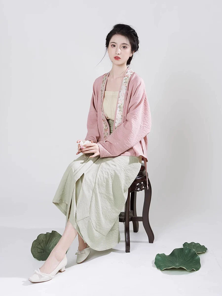 Song Dynasty Modern Hanfu Set with Winged Sleeve Top and Spiral Skirt - Autumn Lotus 秋荷 (Preorder)