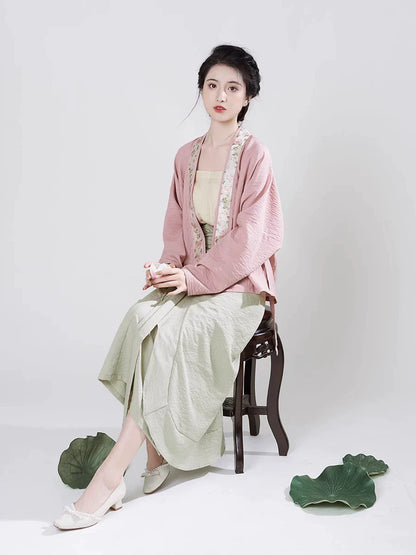 Song Dynasty Modern Hanfu Set with Winged Sleeve Top and Spiral Skirt - Autumn Lotus 秋荷 (Preorder)