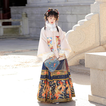 Ming Dynasty Hanfu Set Square Collar Top & Mamianqun | Phoenix Feather 凤羽