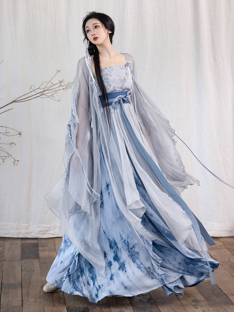 Song Dynasty Modern Hanfu Camisole and Tie Dye Skirt - Fallen Whale 鲸落 (Preorder)