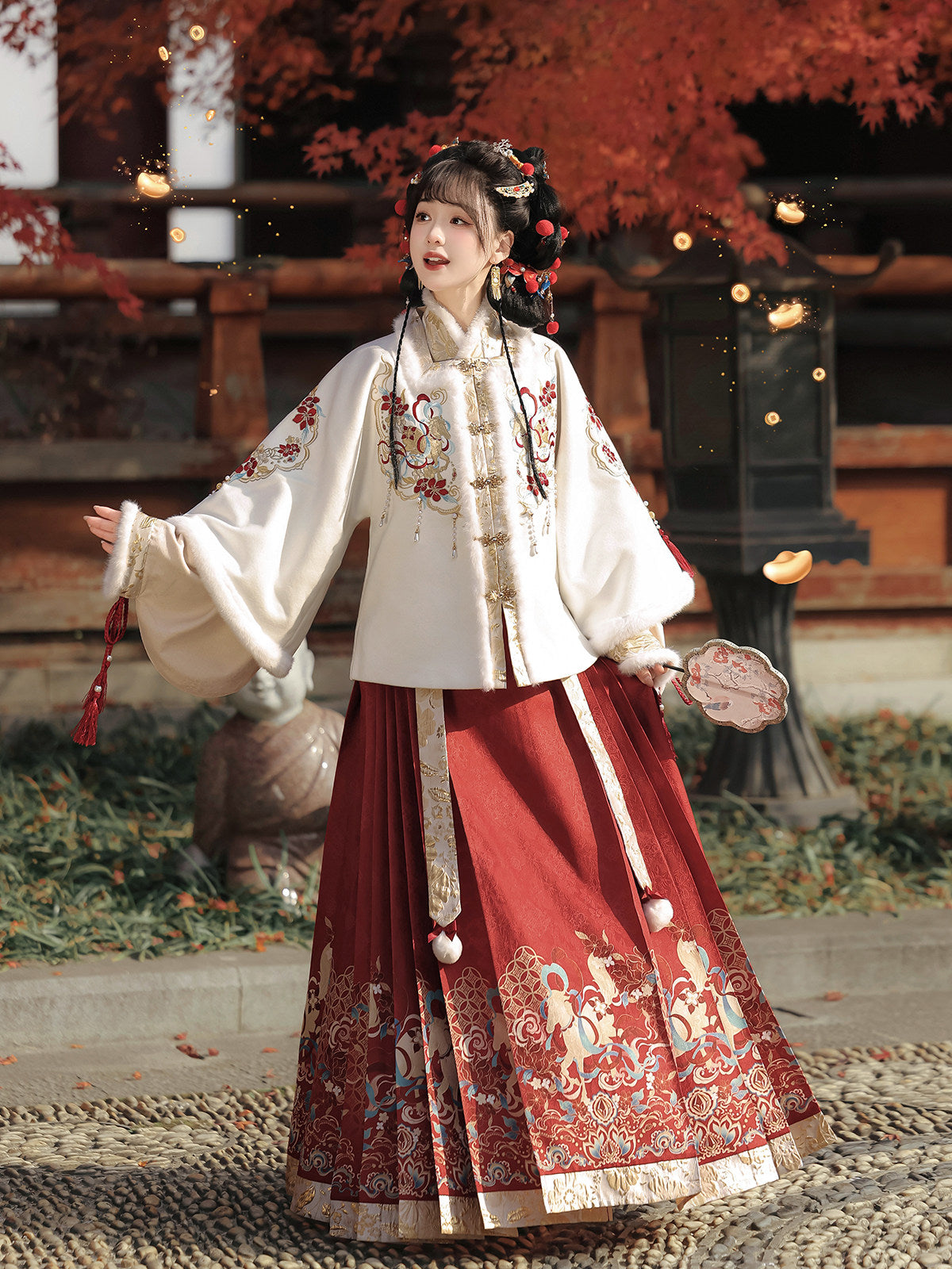 Ming Dynasty Chinese New Year Festival Hanfu | Fumalinmen 福马临门