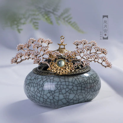 Headdress: Festive Palace